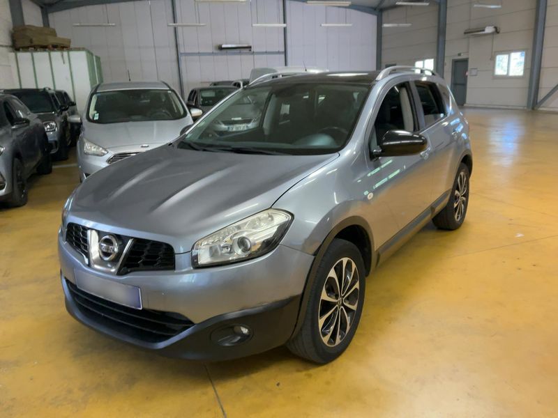 Nissan Qashqai 1.5 Turbodiesel — 1/8