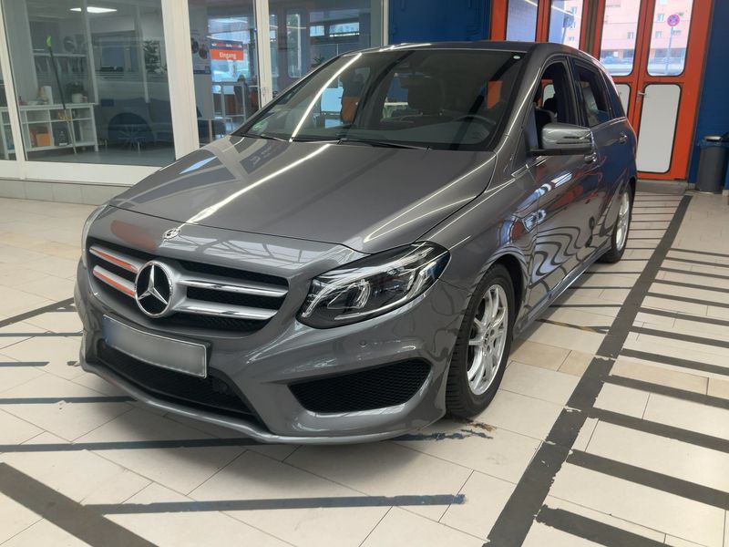 Mercedes-Benz B-Klasse B 200 — 1/8