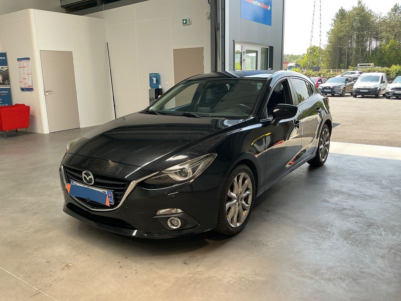 Mazda 3 2.2 Turbodiesel — 1/8