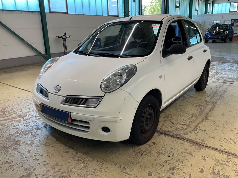 Nissan Micra 1.2 — 1/8