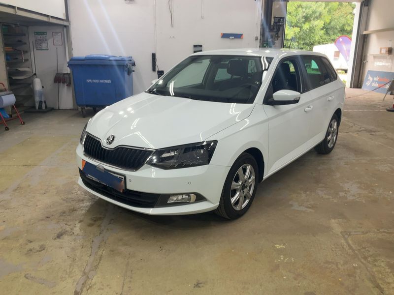 Skoda Fabia 1.4 TDI — 1/8