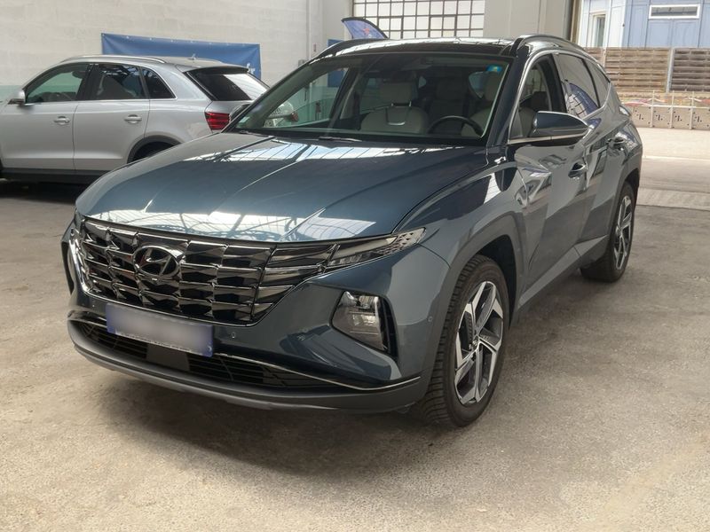 Hyundai Tucson 1.6 T-GDI Plug-in Hybrid — 1/8