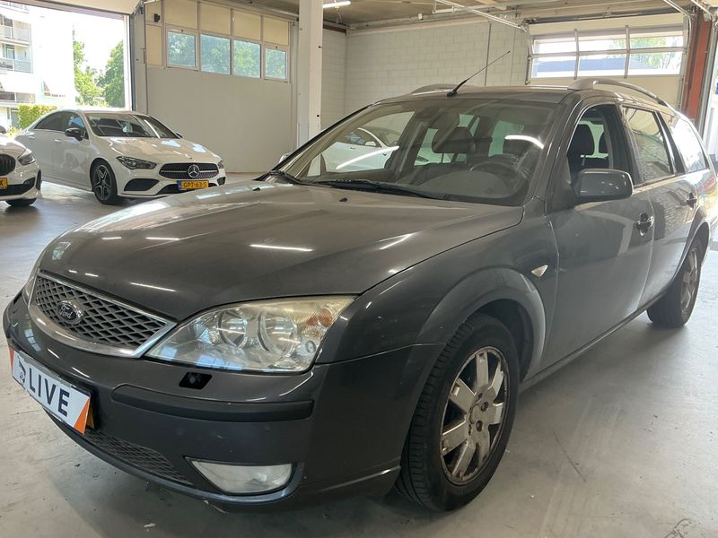 Ford Mondeo 1.8 — 1/8