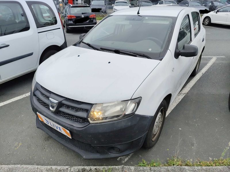 Dacia Sandero 1.2 — 1/8