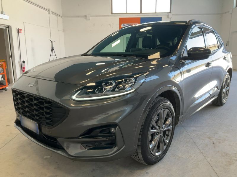 Ford Kuga 2.5 Plug-in Hybrid — 1/8