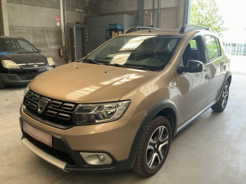 Dacia Sandero 0.9 TCe — 1/8