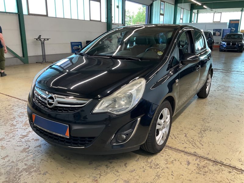 Opel Corsa 1.4 — фото 1