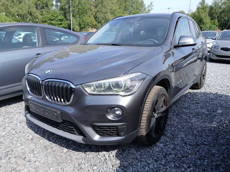BMW X1 sDrive 18i — 1/8