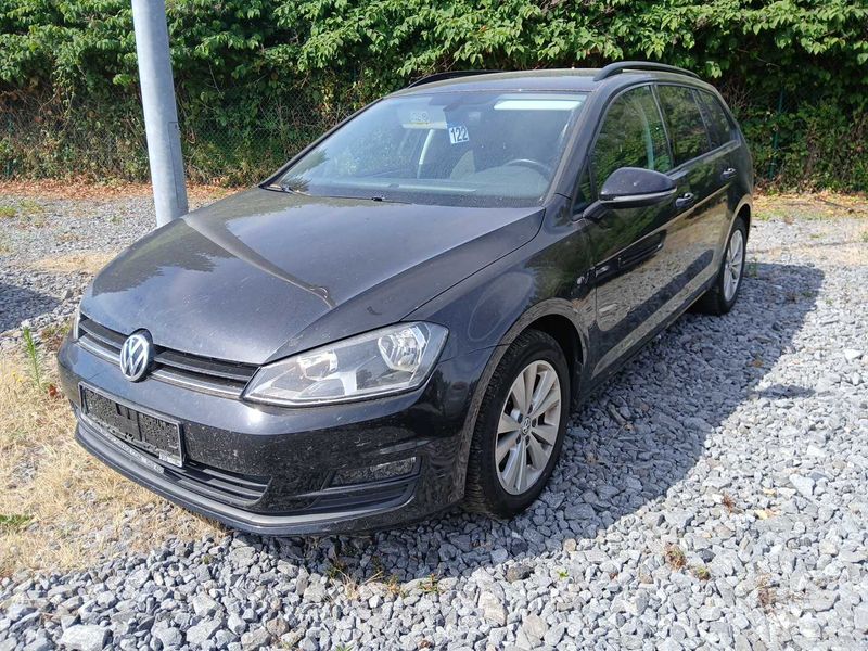 Volkswagen Golf VII 1.6 TDI — фото 1