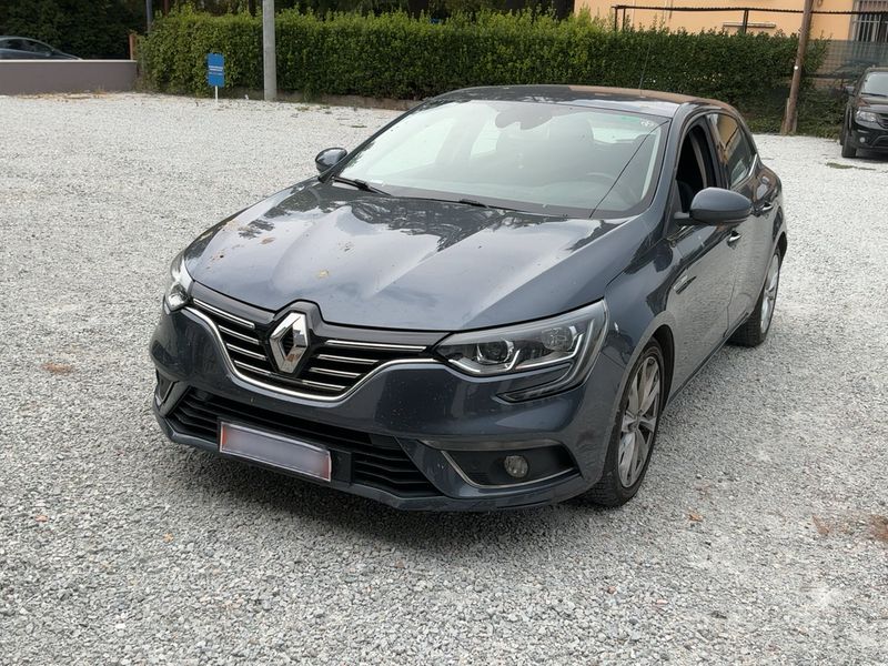 Renault Megane 1.5 BLUE dCi — 1/8