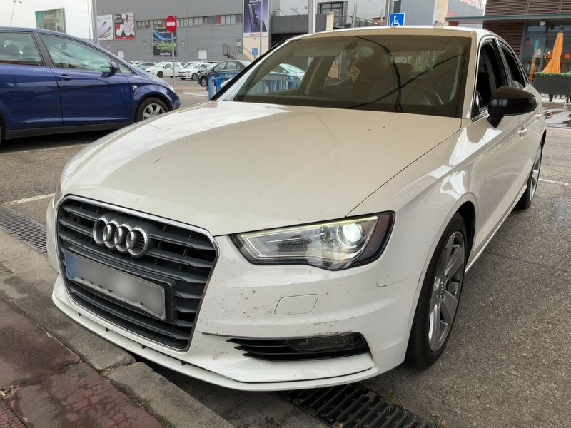 Audi A3 Limousine 2.0 TDI — 1/8