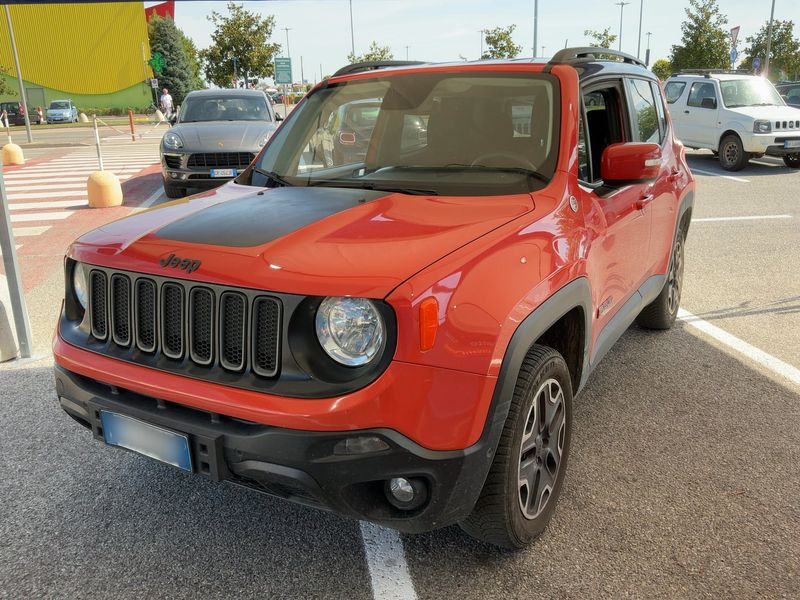 Jeep Renegade 2.0 M-Jet — 1/8