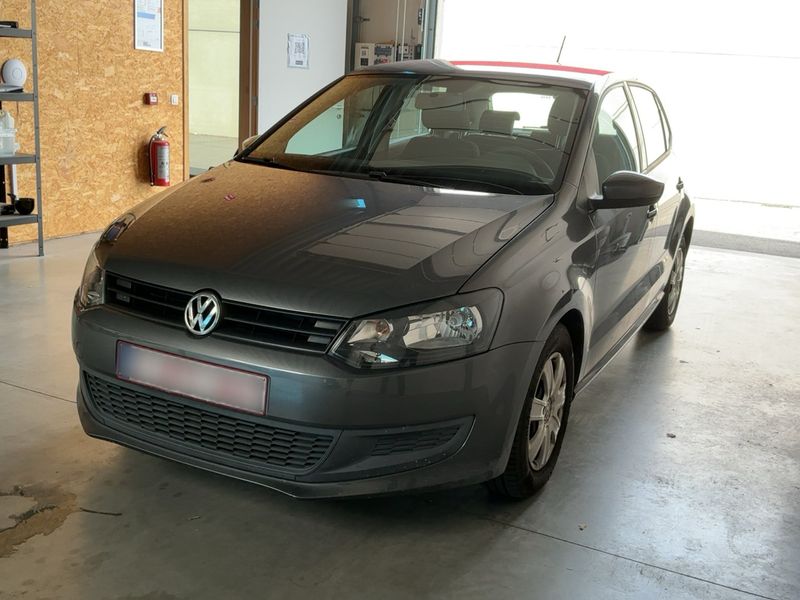 Volkswagen Polo 1.2 TDI — фото 1