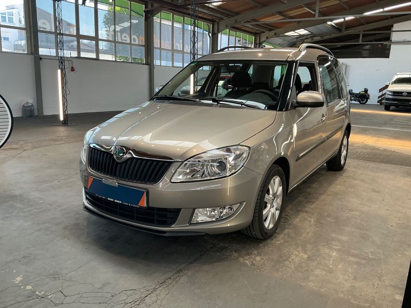 Skoda Roomster 1.6 TDI — 1/8