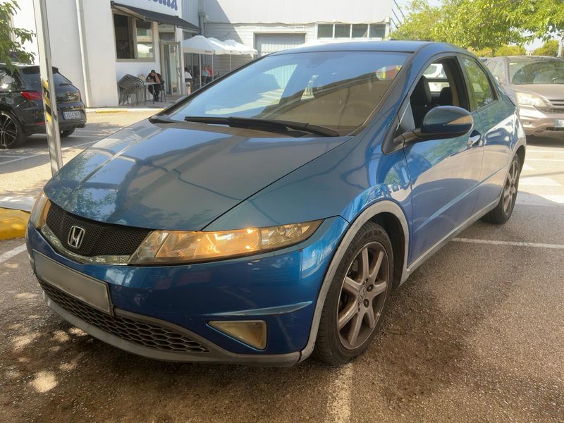 Honda Civic 1.8 VTEC — 1/8