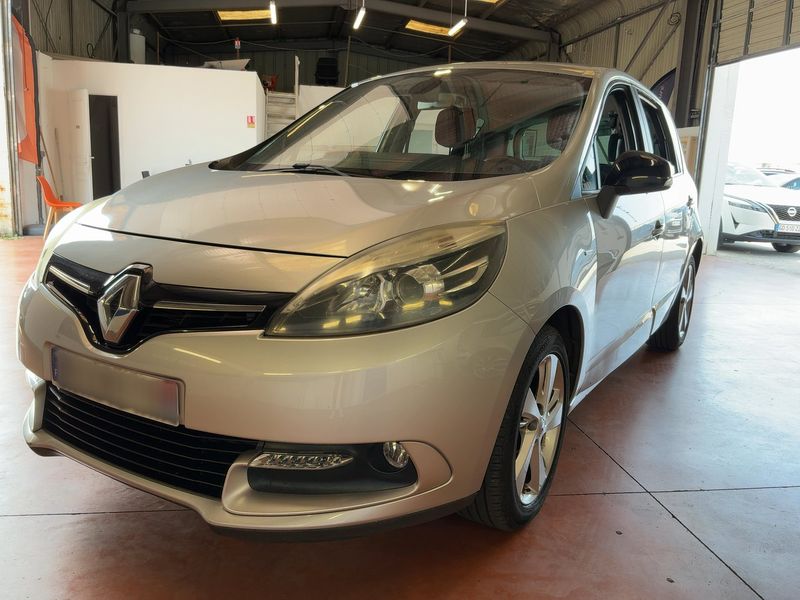 Renault Scenic 1.5 dCi — 1/8