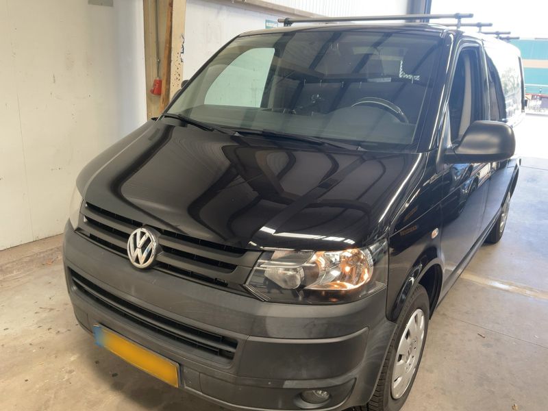 Volkswagen T5 Transporter 2.0 TDI — 1/8