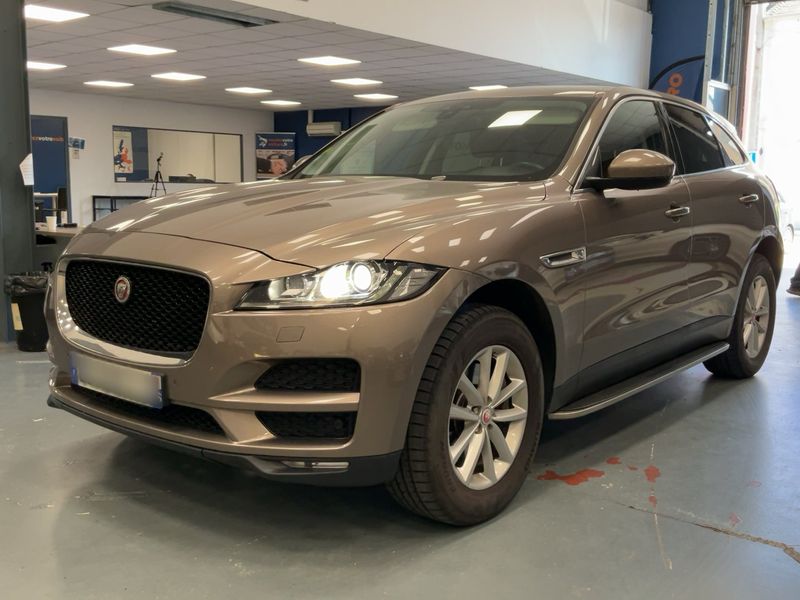 Jaguar F-Pace 30d — 1/8