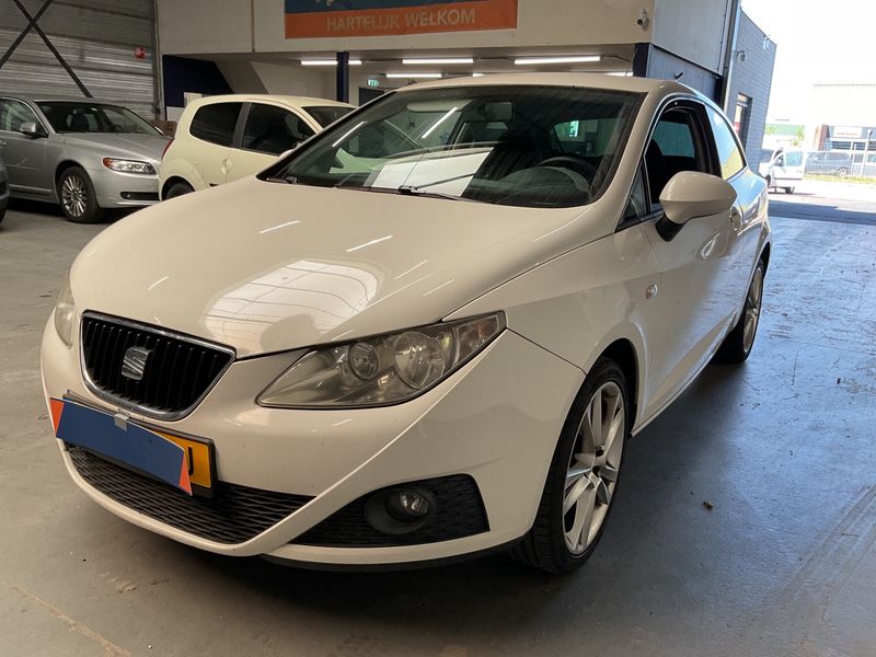 Seat Ibiza 1.4 — 1/8