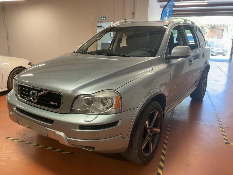 Volvo XC90 2.4 D5 — фото 1