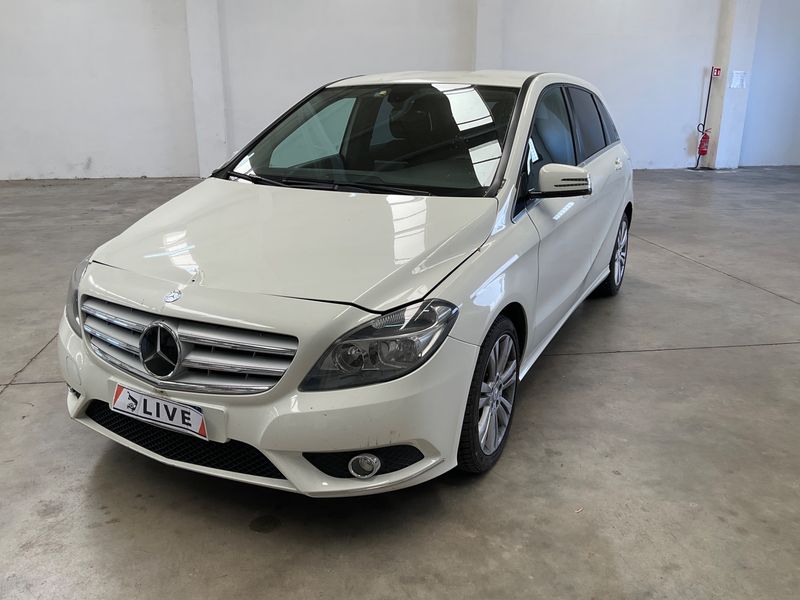 Mercedes-Benz B-Klasse B 180 CDI — 1/8