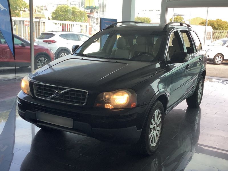 Volvo XC90 2.4 D5 — 1/8