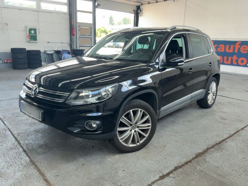 Volkswagen Tiguan 2.0 TDI — 1/8