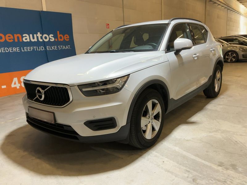 Volvo XC40 1.5 T2 — фото 1