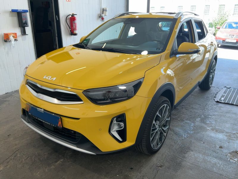 Kia Stonic 1.0 TGDI Mild-Hybrid — 1/8