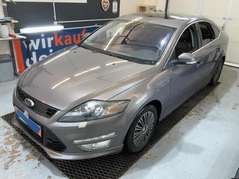 Ford Mondeo 2.0 EcoBoost — 1/8