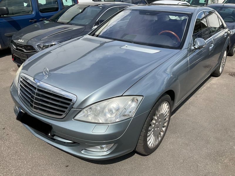 Mercedes-Benz S-Klasse S 500 — 1/8