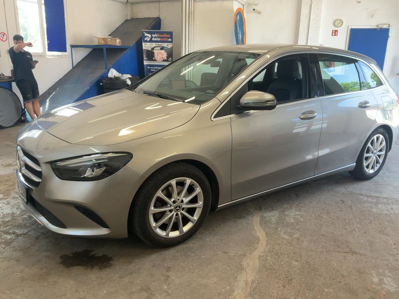 Mercedes-Benz B-Klasse B 200 — 1/8