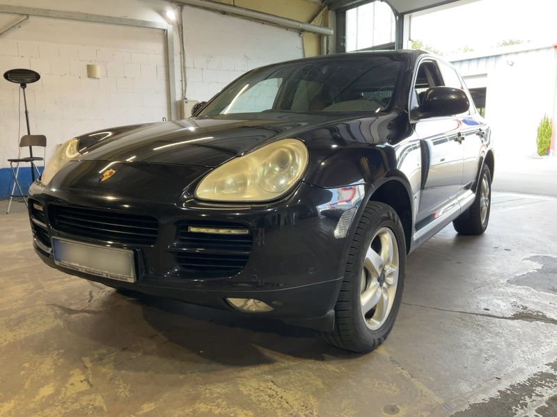 Porsche Cayenne S — 1/8
