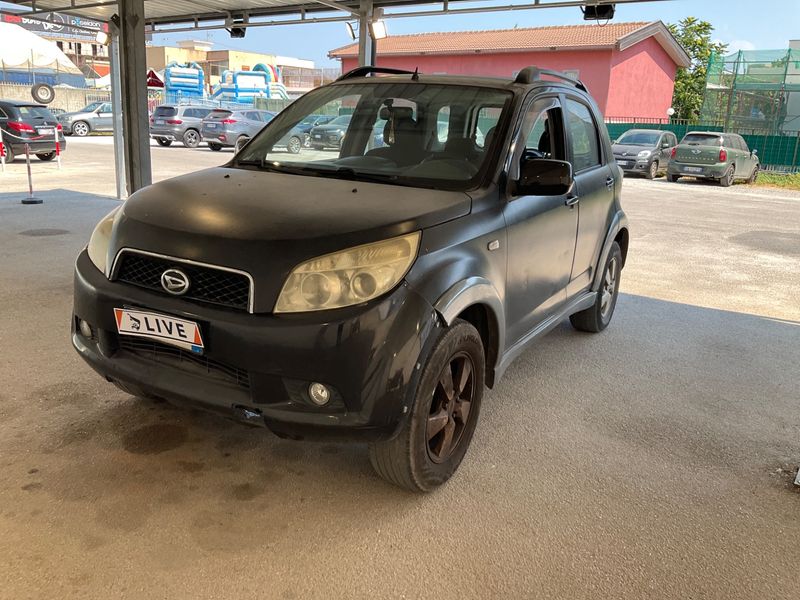 Daihatsu Terios 1.5 — 1/8