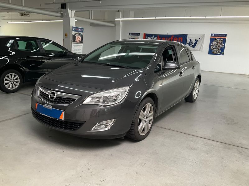 Opel Astra 1.4 Turbo — 1/8