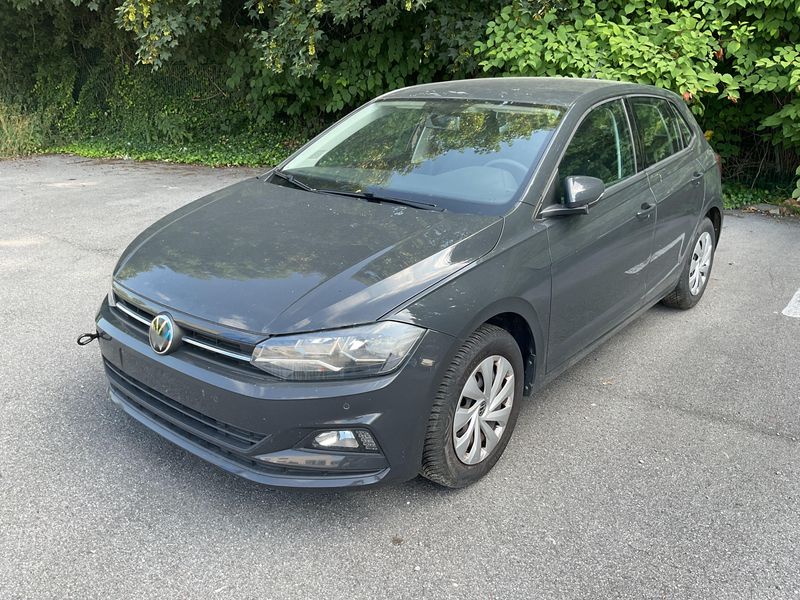 Volkswagen Polo 1.0 — 1/8