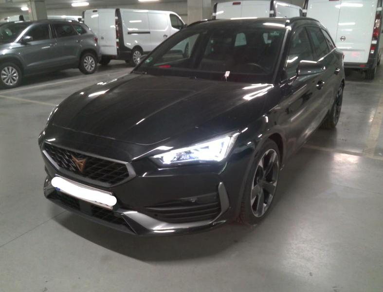 Cupra Leon 1.5 eTSI — 1/8