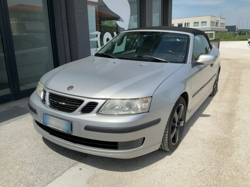 Saab 9-3 2.0 — 1/8