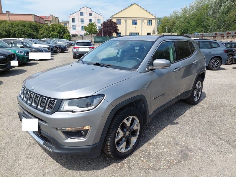 Jeep Compass 2.0 M-Jet — 1/8