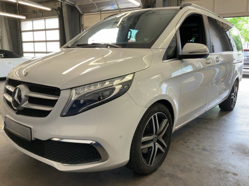 Mercedes-Benz V-Klasse V 300 d — 1/8