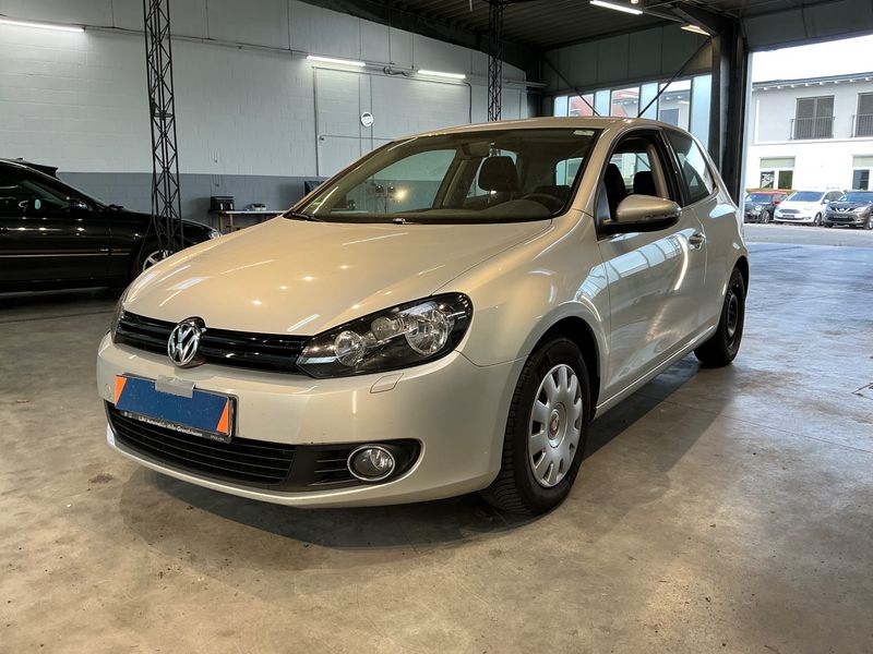 Volkswagen Golf VI 2.0 TDI — 1/8