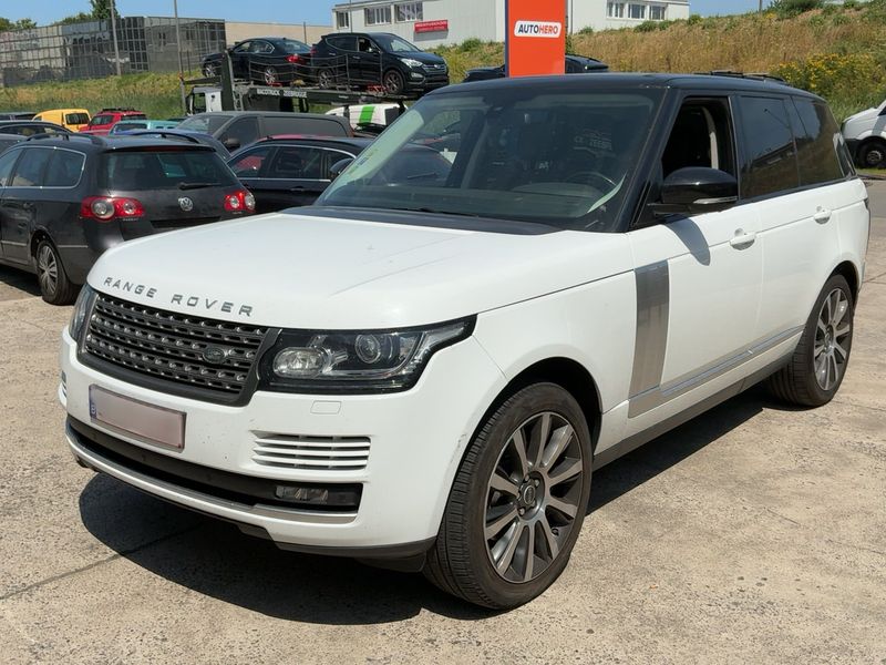 Land Rover Range Rover 3.0 TD V6 — 1/8