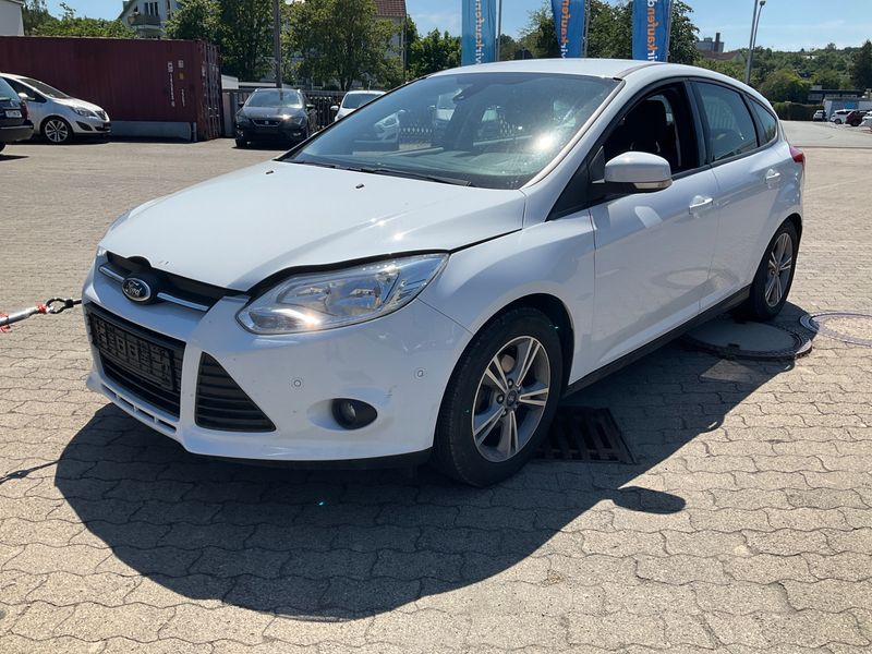 Ford Focus 1.0 EcoBoost — 1/8