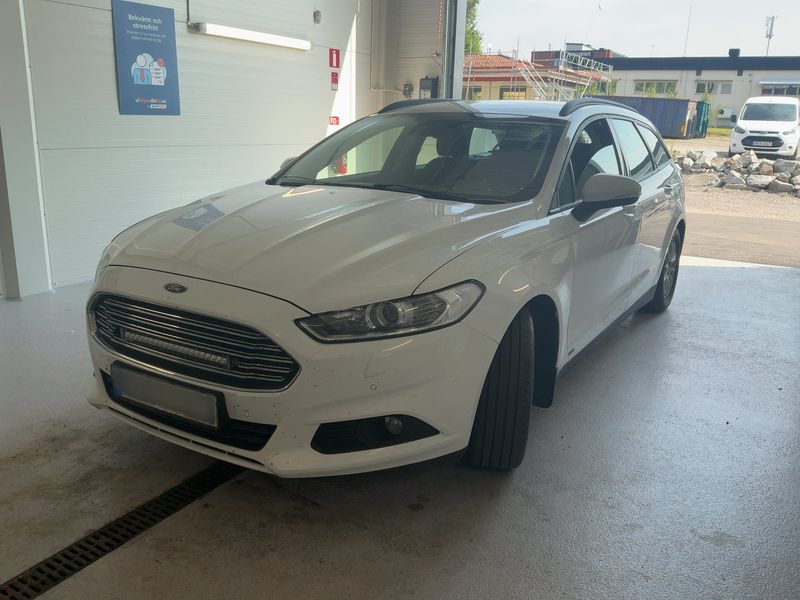 Ford Mondeo 2.0 TDCi — фото 1