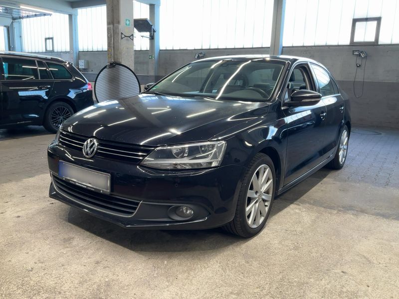 Volkswagen Jetta 1.4 TSI — 1/8
