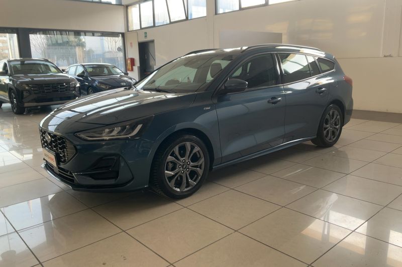 Ford Focus 1.0 EcoBoost Mild-Hybrid — фото 1