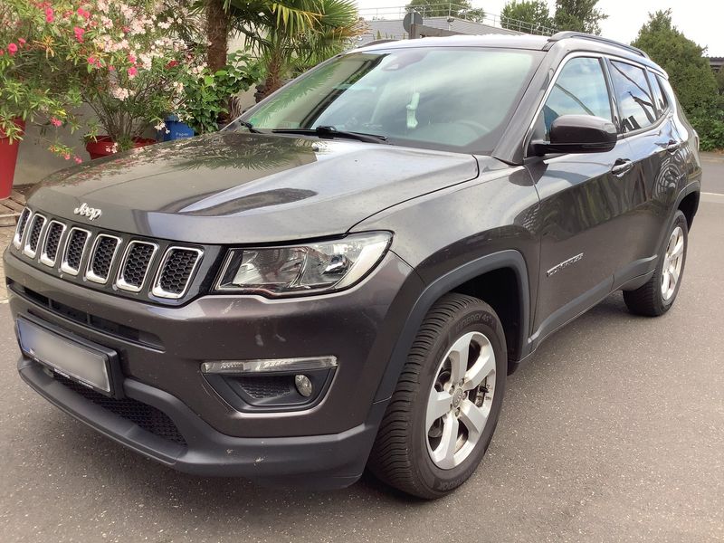 Jeep Compass 2.0 M-Jet — 1/8
