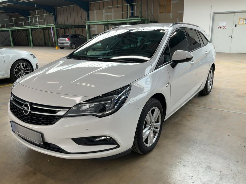 Opel Astra 1.0 Turbo — 1/8