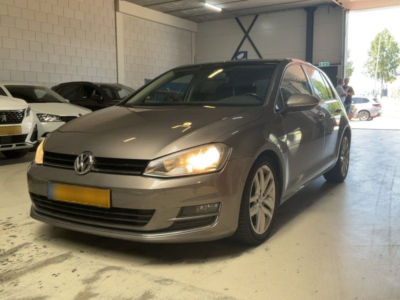 Volkswagen Golf VII 1.4 TSI ACT — 1/8