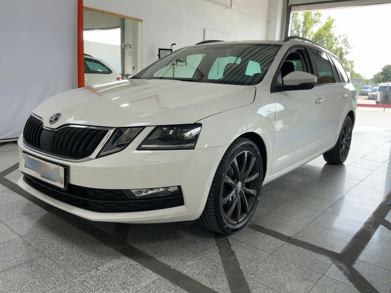 Skoda Octavia 1.6 TDI — 1/8